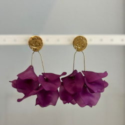 PENDIENTES PETALO MORADO