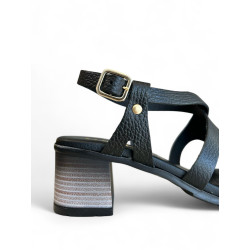SANDALIAS LAURETTA NEGRAS