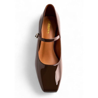 MARY JANE WINDHAM CHOC