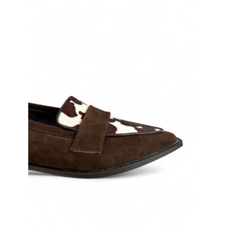 MOCASIN COW