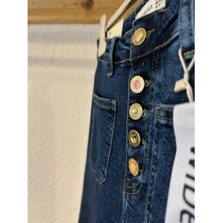 PANTALÓN VAQUERO BOTONES JOYA