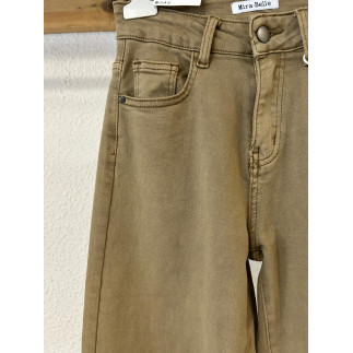 PANTALÓN VAQUERO CORTE RECTO