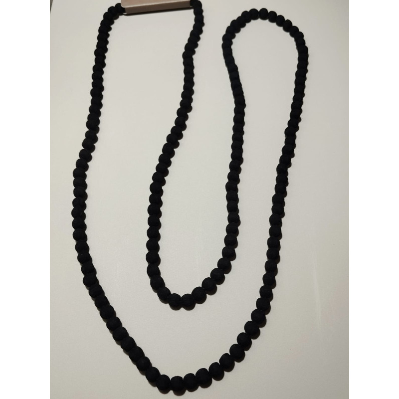 COLLAR LARGO NEGRO
