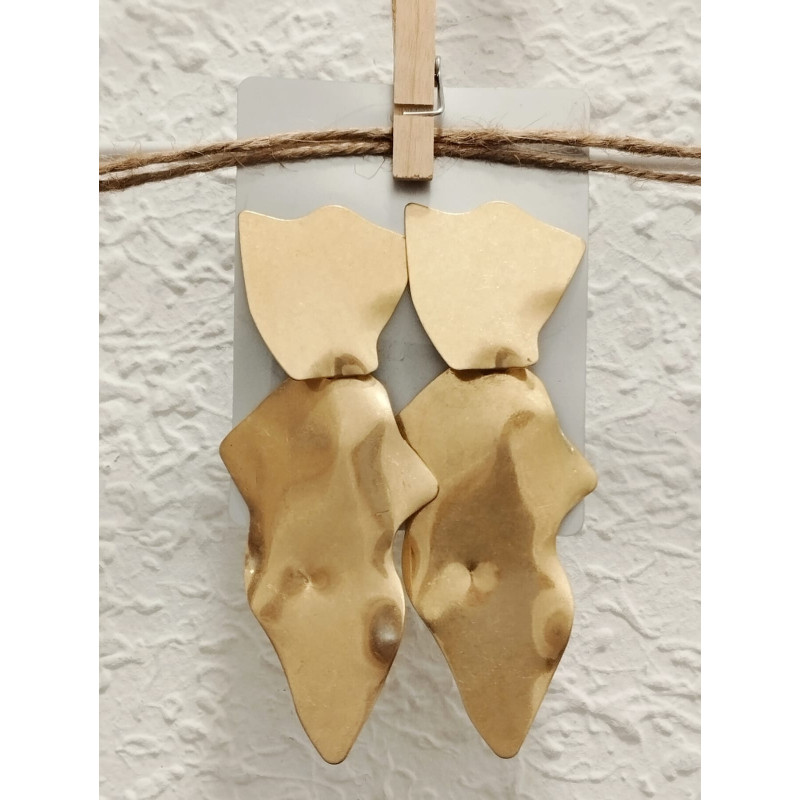 PENDIENTES DANIELA DORADOS