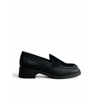 MOCASIN DE PIEL ANE NEGRO
