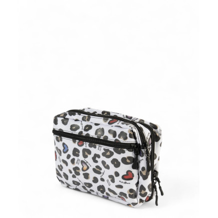 NECESER TRAVEL LUISA