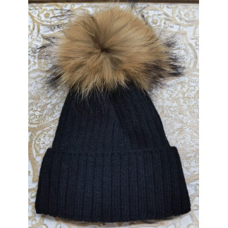 GORRO CON POMPÓN