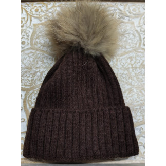 GORRO CON POMPÓN