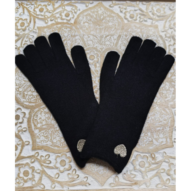 GUANTES NEGROS CORAZÓN
